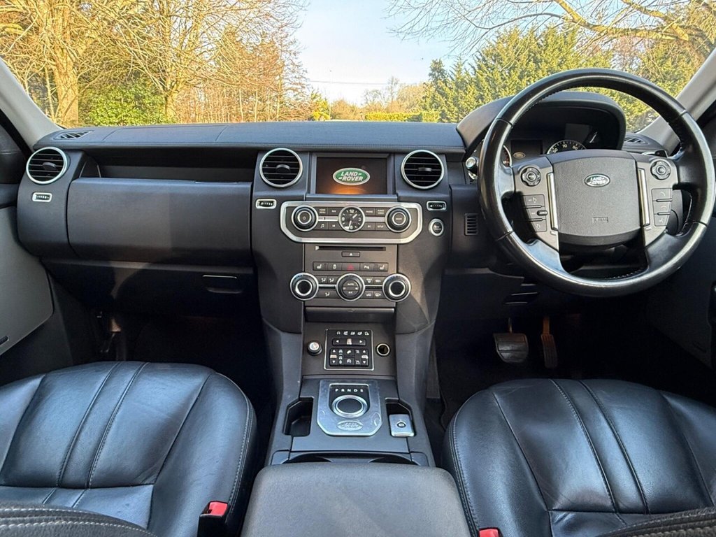 Used Land Rover Discovery 2015 for sale - 77161609: Photo 2