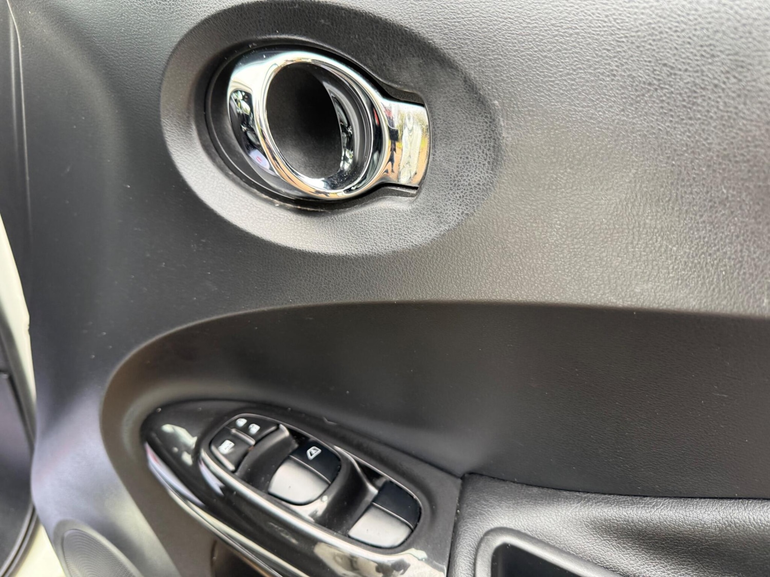 Used Nissan Juke 2018 for sale - 76714650: Photo 23