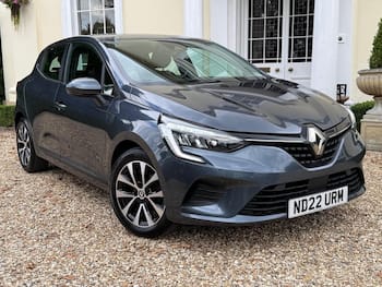 Used Renault Clio 2022 for sale - 79722811: Photo