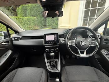 Used Renault Clio 2022 for sale - 79722811: Photo
