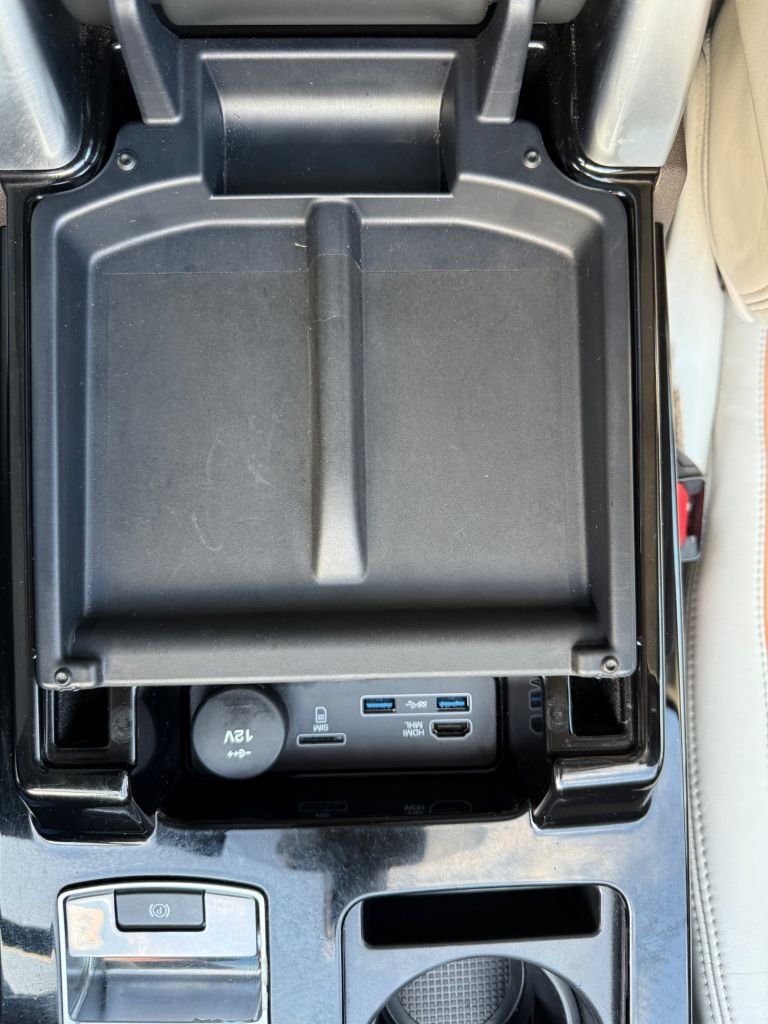 Used Land Rover Discovery 2017 for sale - 76848325: Photo 16