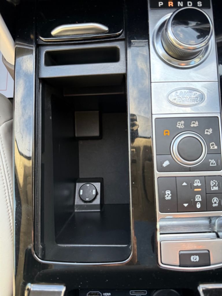 Used Land Rover Discovery 2017 for sale - 76848325: Photo 19