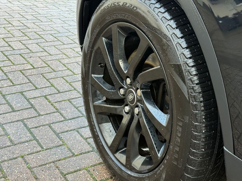 Used Land Rover Discovery 2017 for sale - 76848325: Photo 39