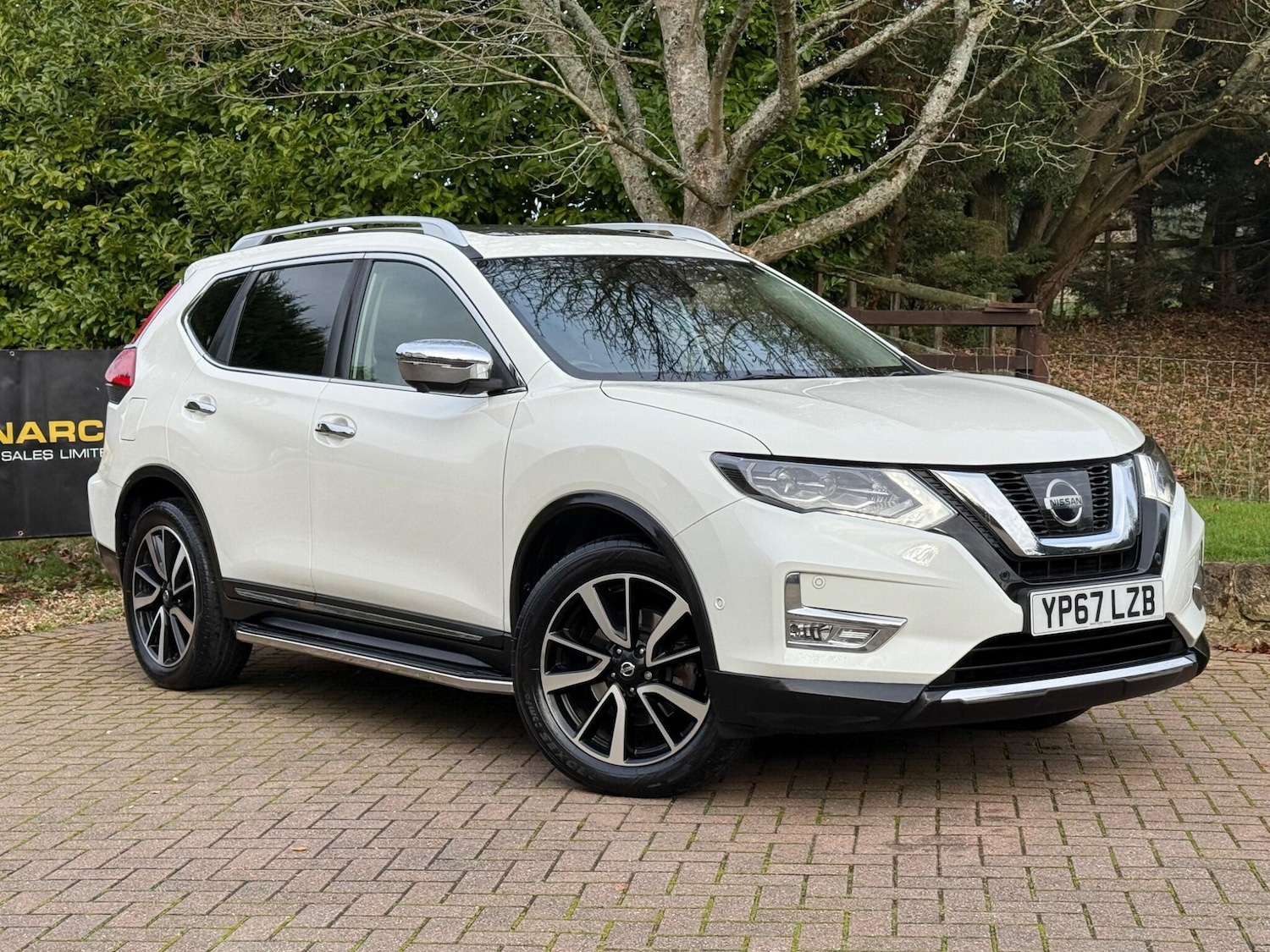 Used Nissan X-Trail 2017 for sale - 76701960: Photo 1