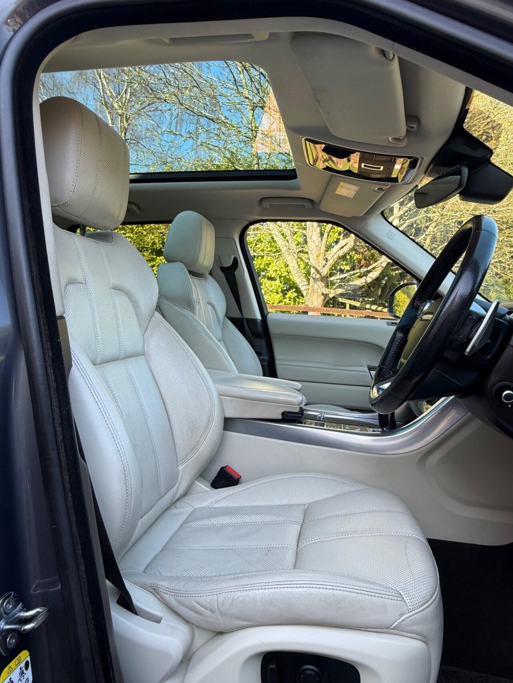 Used Land Rover Range Rover Sport 2017 for sale - 77936873: Photo 3