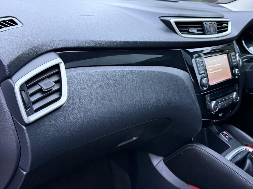 Used Nissan Qashqai 2014 for sale - 77614094: Photo 11