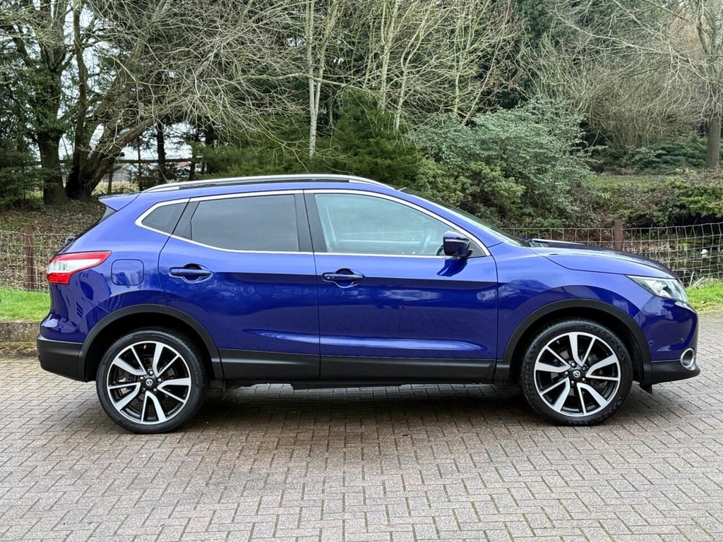 Used Nissan Qashqai 2014 for sale - 77614094: Photo 9