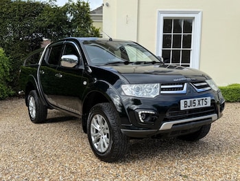 Used Mitsubishi L200 2015 for sale - 78682302: Photo
