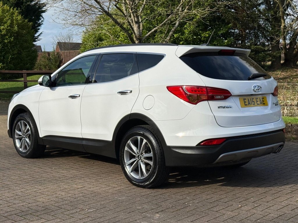Used Hyundai Santa Fe 2015 for sale - 77667579: Photo 15