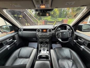 Used Land Rover Discovery 4 2016 for sale - 76314676: Photo