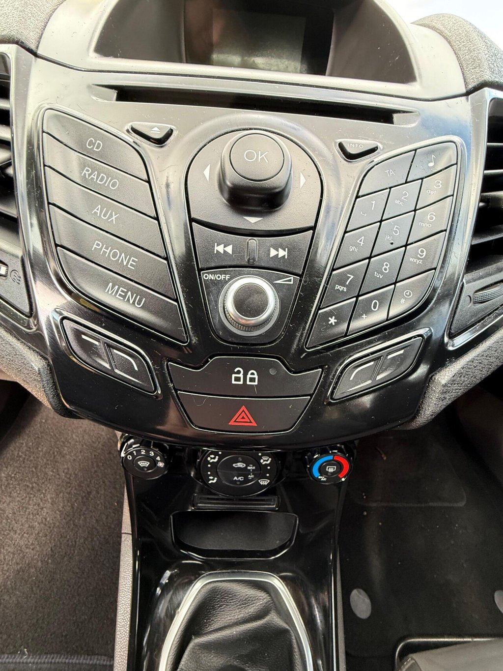 Used Ford Fiesta 2013 for sale - 78069235: Photo 13