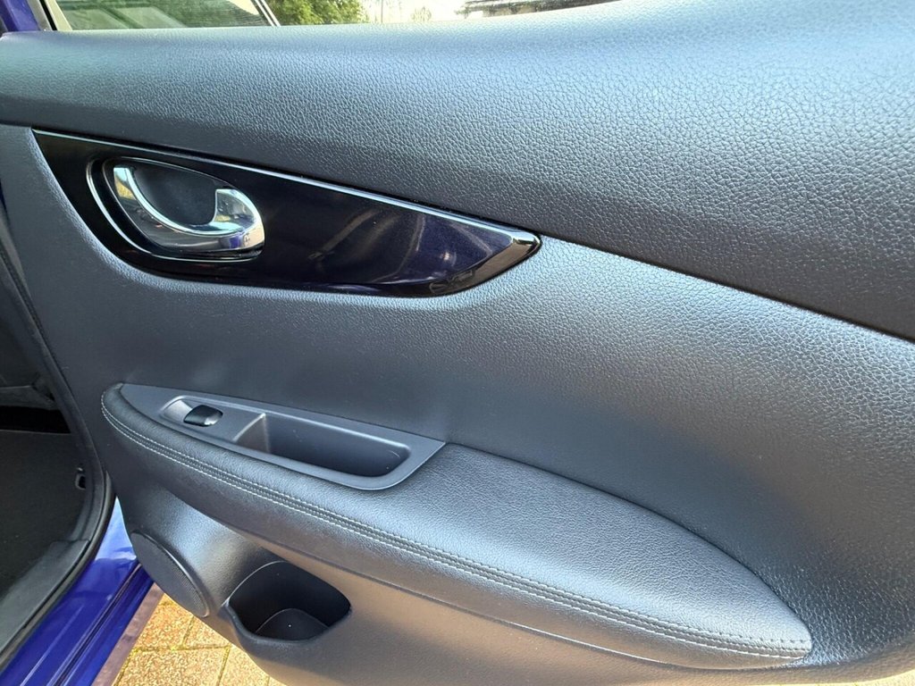 Used Nissan Qashqai 2017 for sale - 77014530: Photo 19