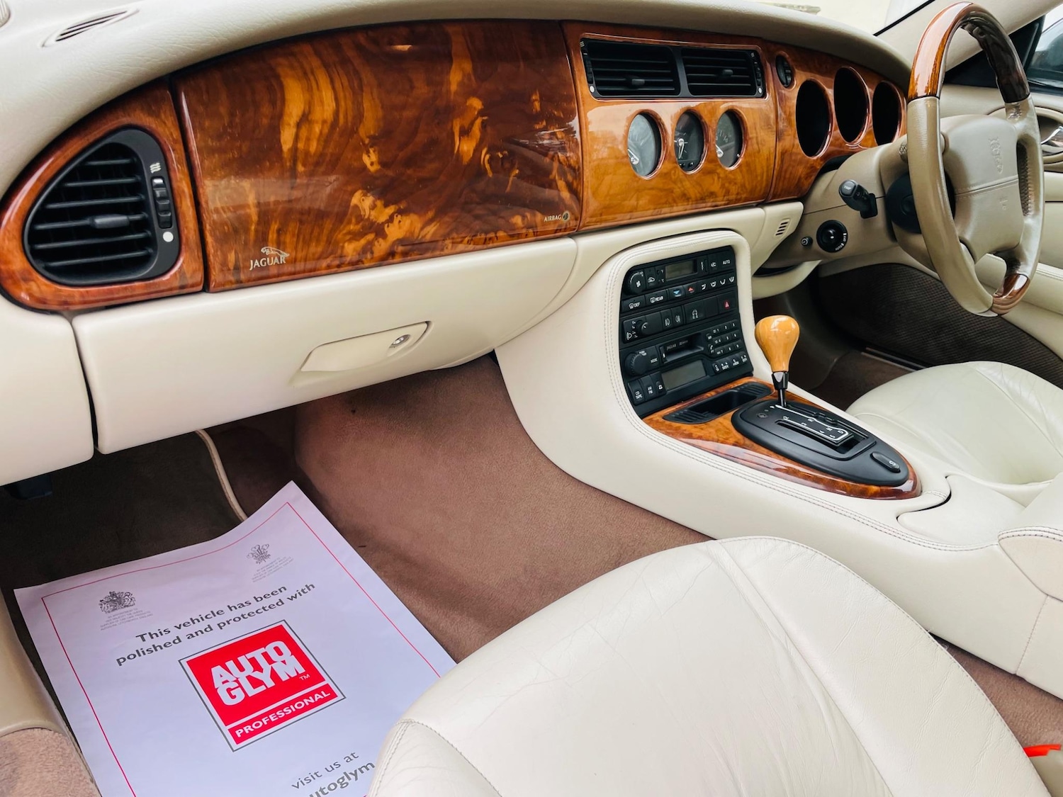 Used Jaguar XK8 2003 for sale - 75950046: Photo 17