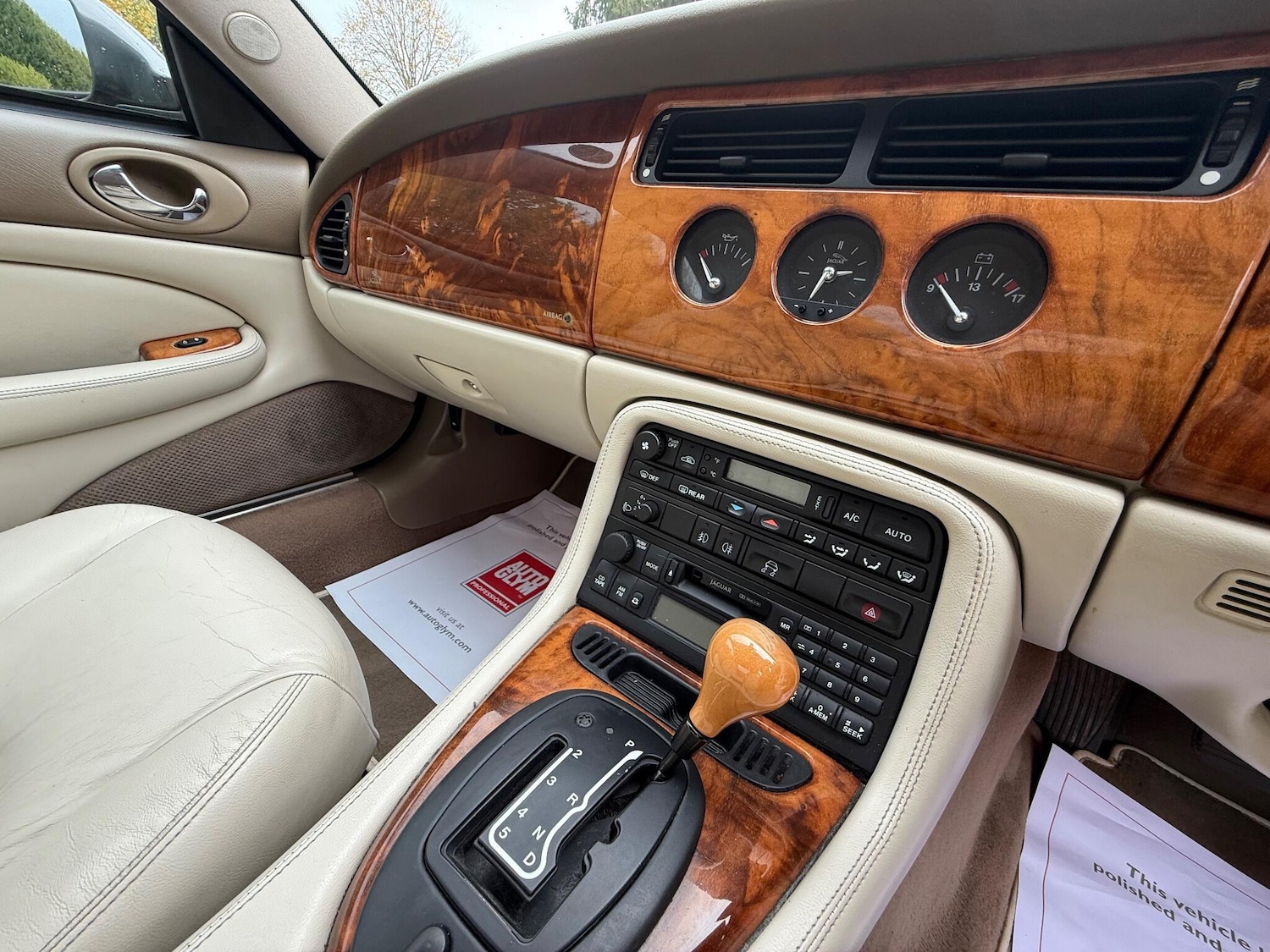 Used Jaguar XK8 2003 for sale - 75950046: Photo 18