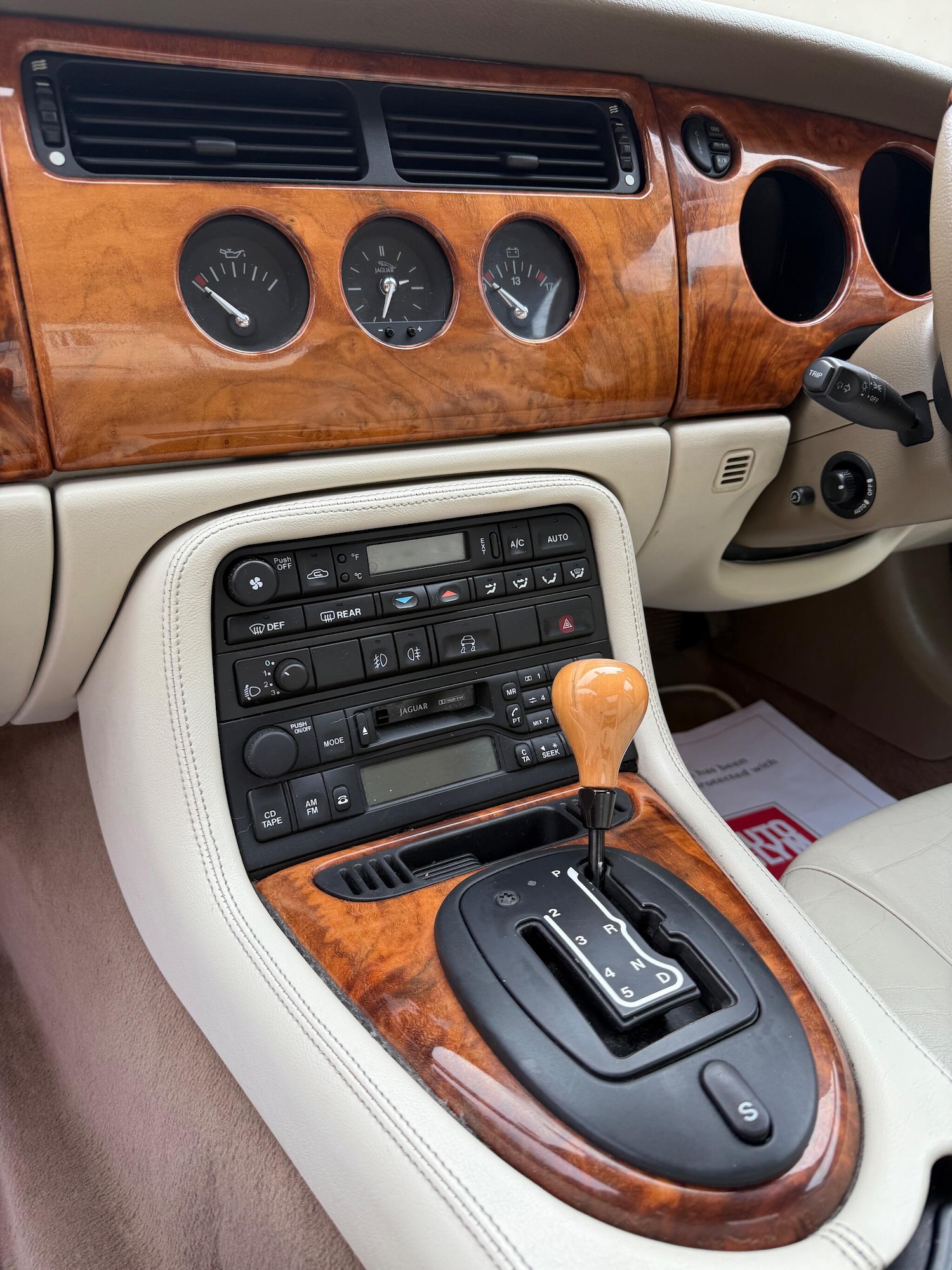 Used Jaguar XK8 2003 for sale - 75950046: Photo 20