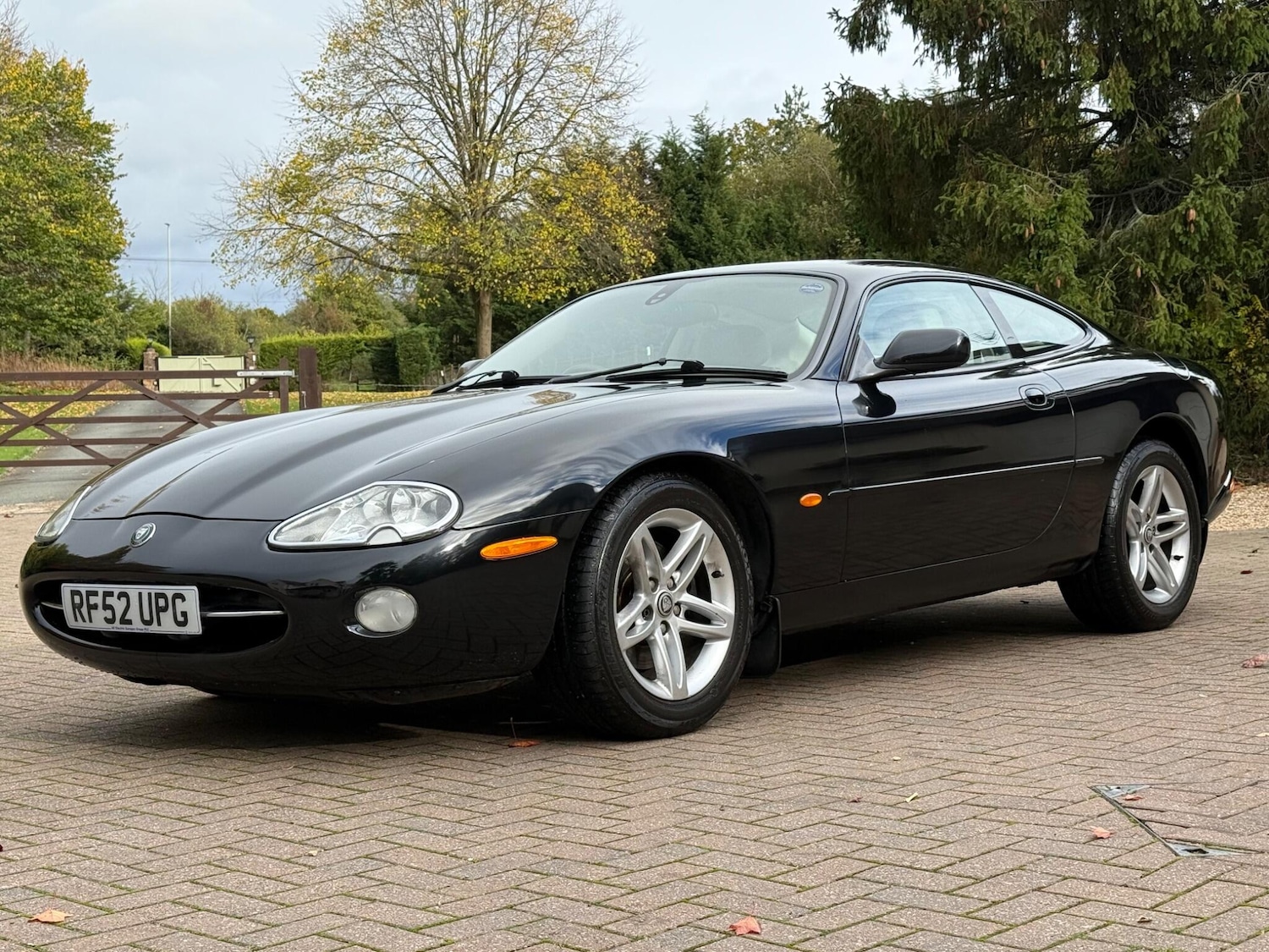 Used Jaguar XK8 2003 for sale - 75950046: Photo 7