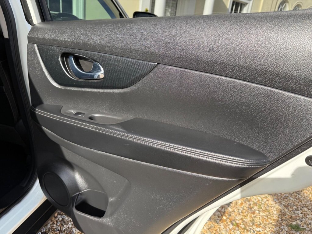 Used Nissan X-Trail 2015 for sale - 78145240: Photo 22