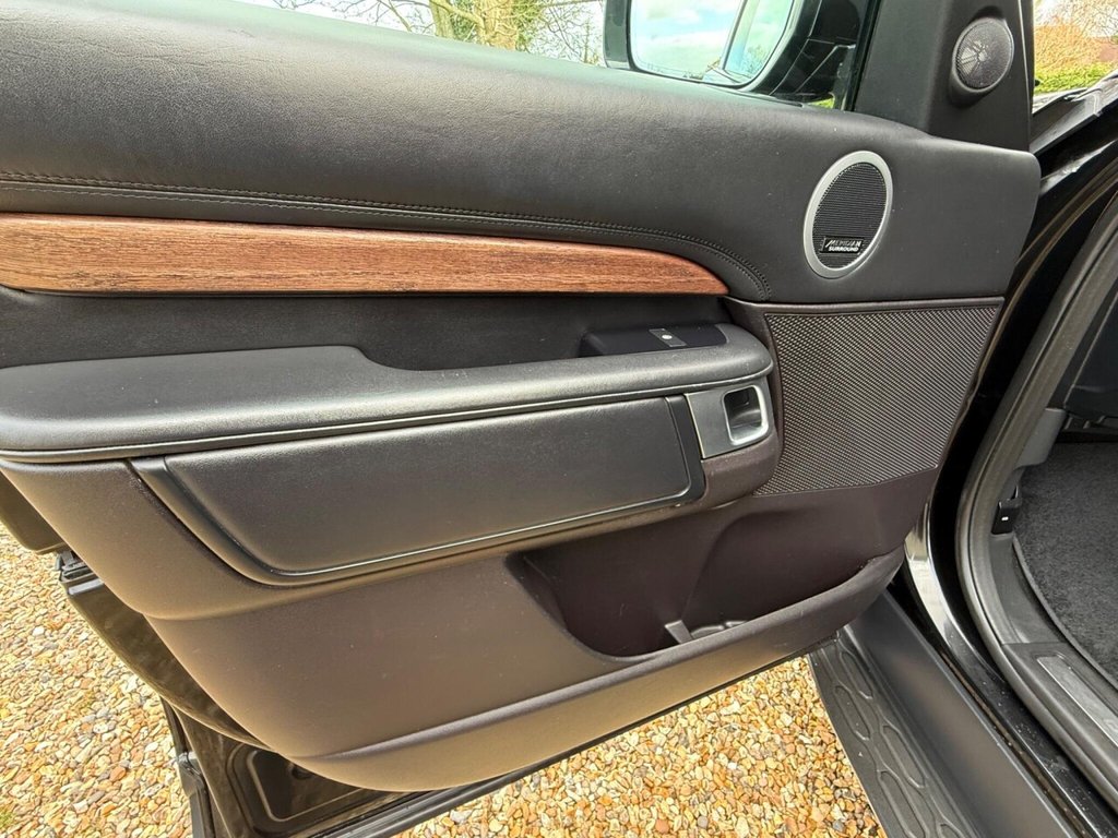 Used Land Rover Discovery 2017 for sale - 78044636: Photo 22