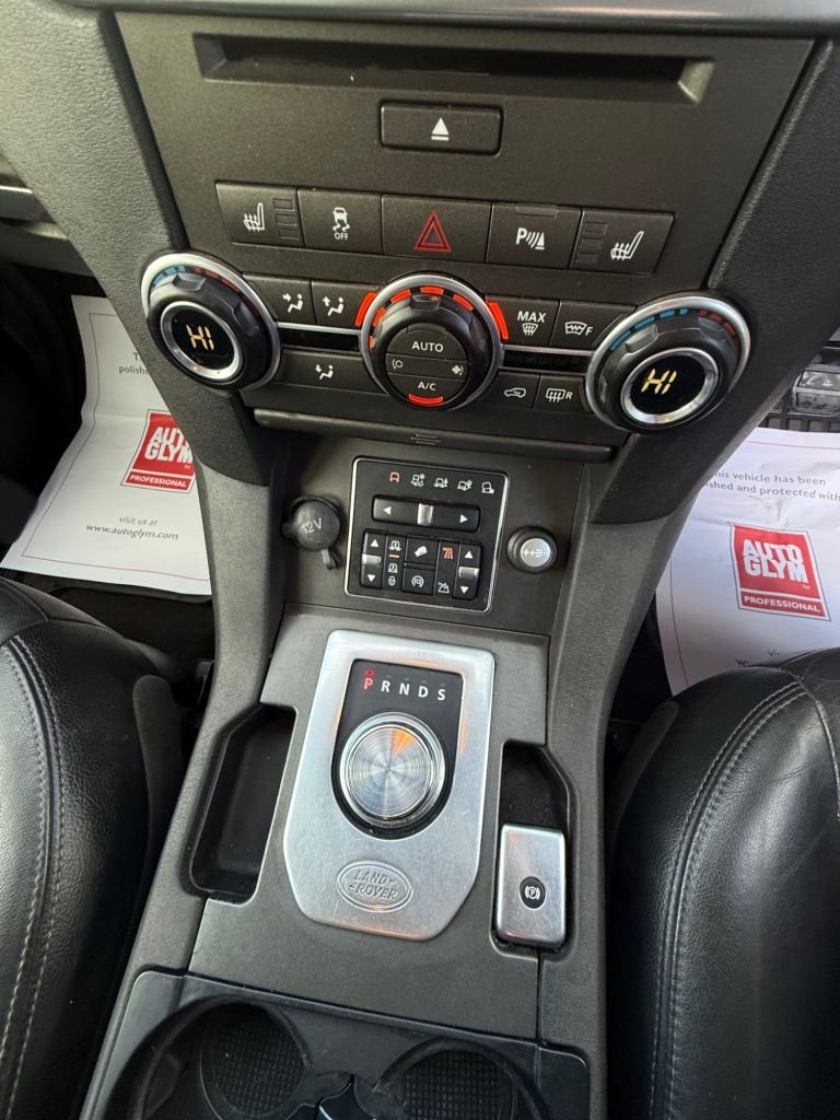 Used Land Rover Discovery 4 2015 for sale - 76797779: Photo 11