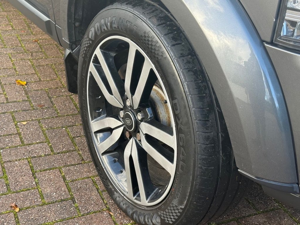 Used Land Rover Discovery 4 2015 for sale - 76797779: Photo 15