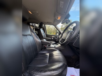 Used Land Rover Discovery 4 2015 for sale - 76797779: Photo