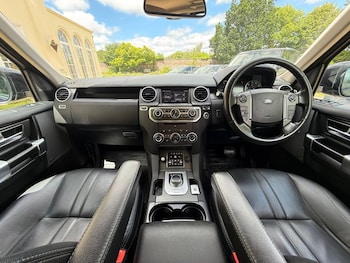Used Land Rover Discovery 2016 for sale - 78896524: Photo