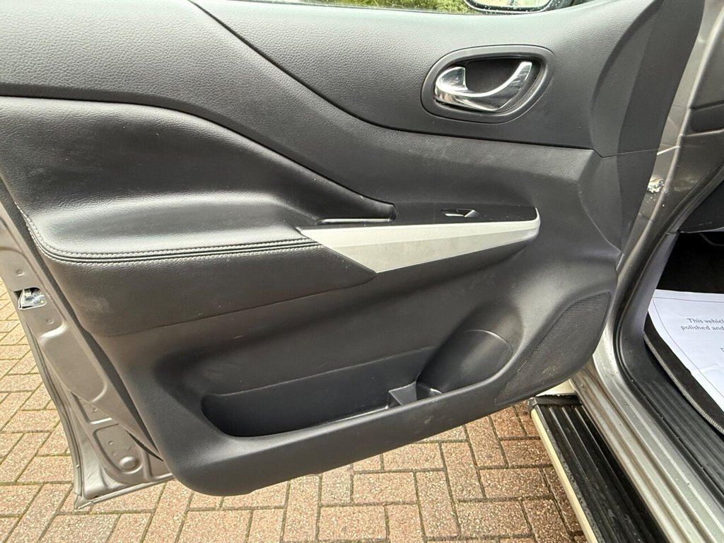 Used Nissan Navara 2018 for sale - 77212502: Photo 38