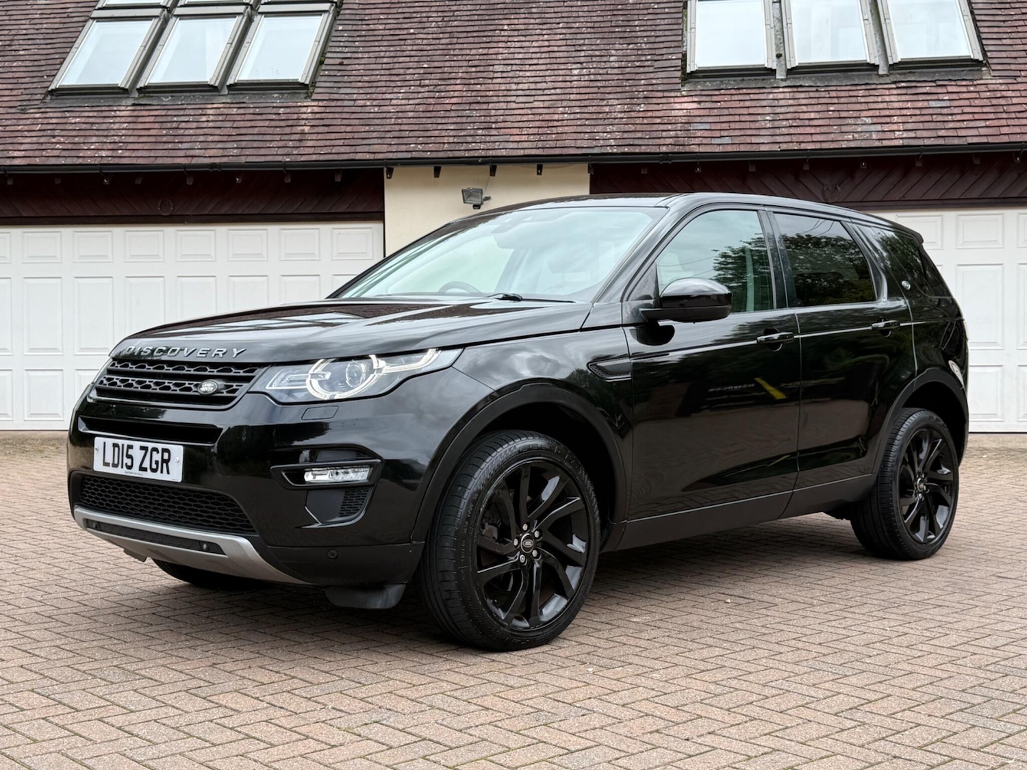 Used Land Rover Discovery Sport 2015 for sale - 76282693: Photo 11