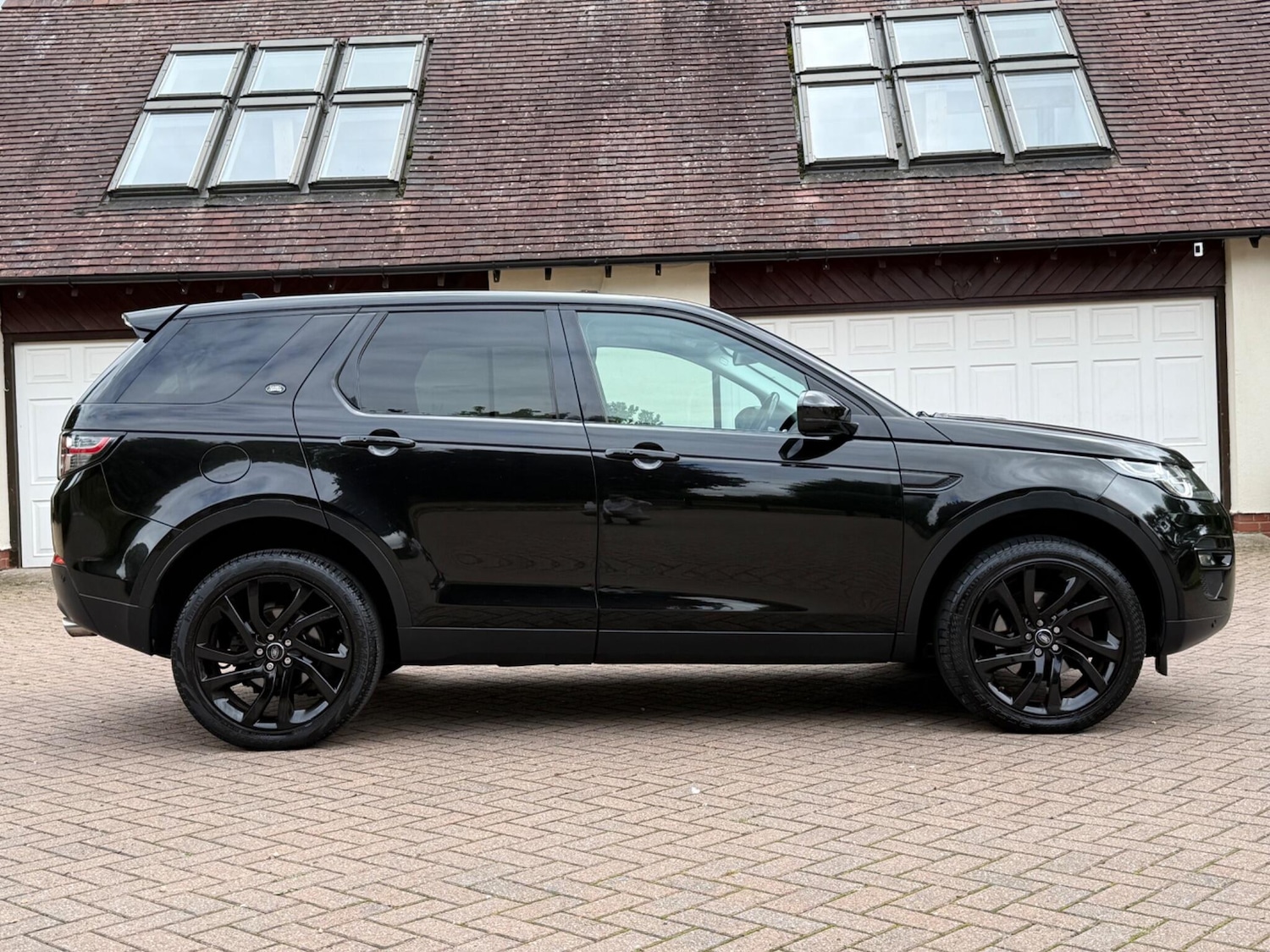 Used Land Rover Discovery Sport 2015 for sale - 76282693: Photo 15