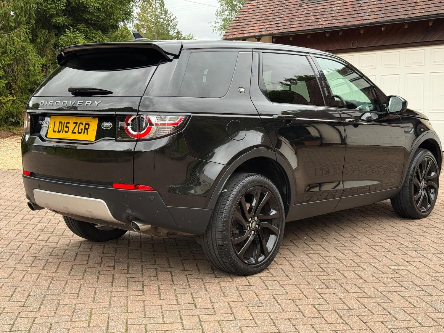 Used Land Rover Discovery Sport 2015 for sale - 76282693: Photo 16