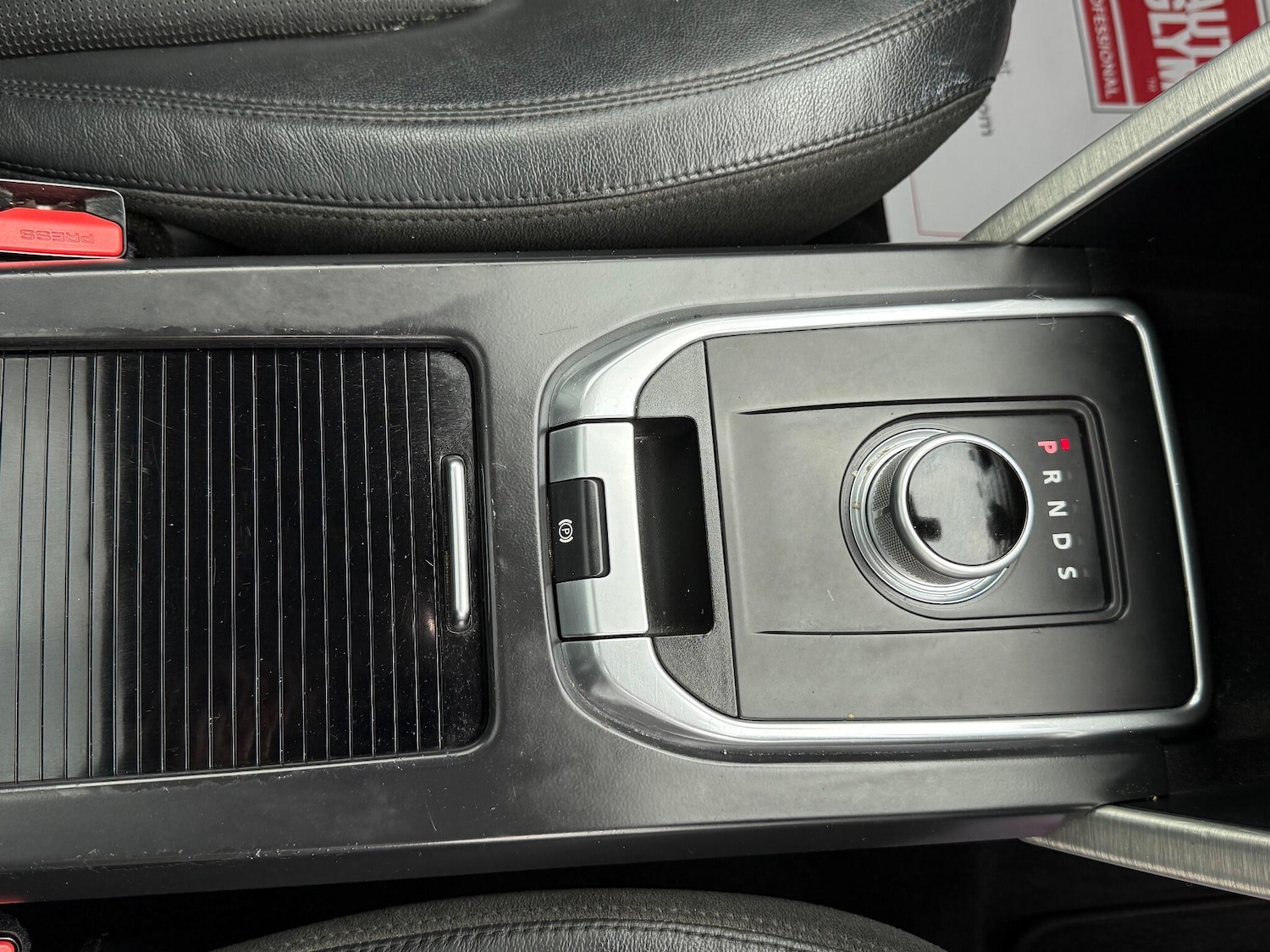 Used Land Rover Discovery Sport 2015 for sale - 76282693: Photo 21