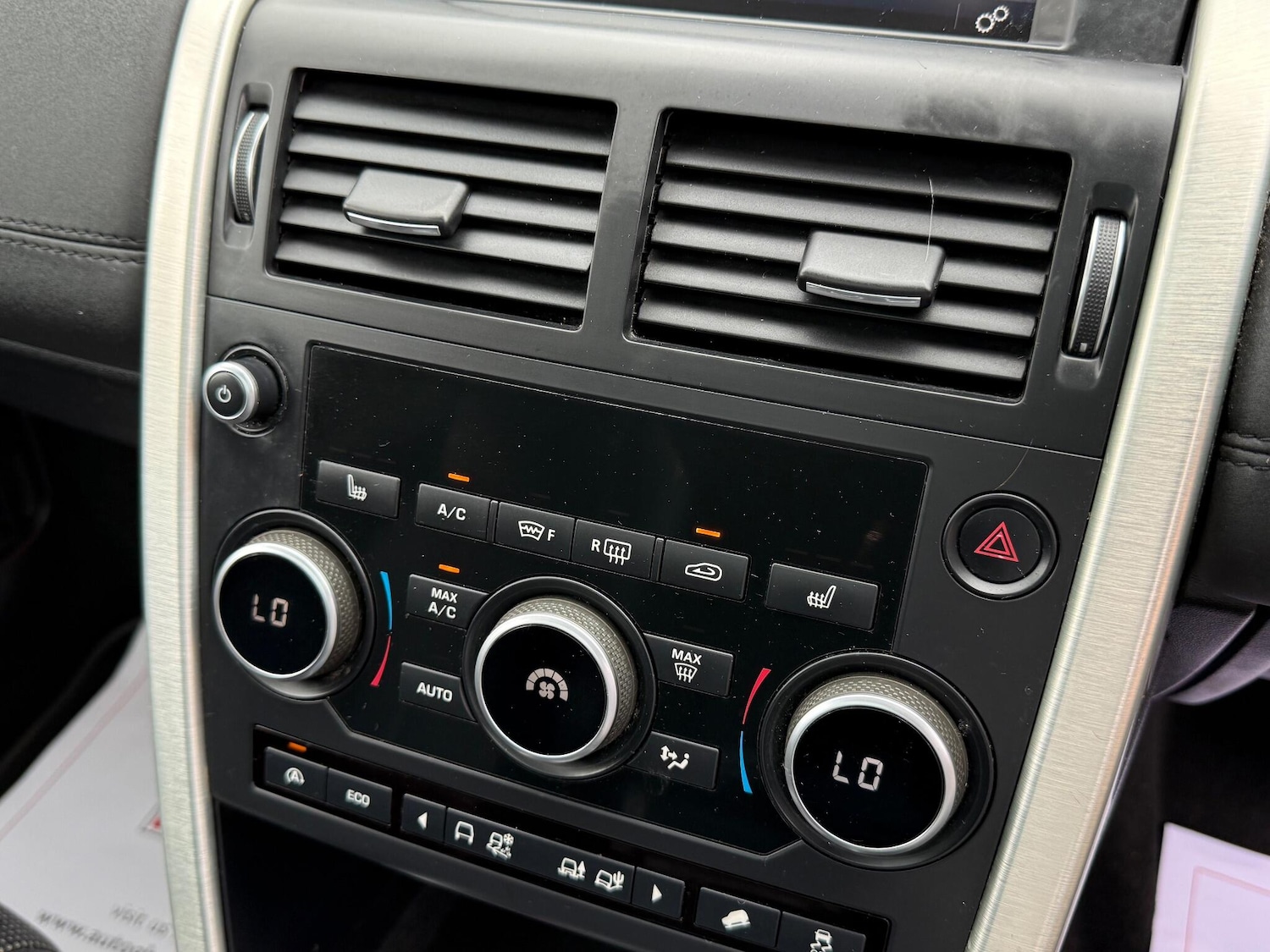 Used Land Rover Discovery Sport 2015 for sale - 76282693: Photo 33