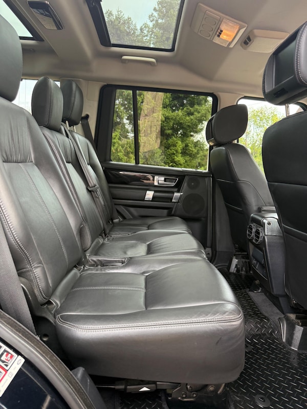 Used Land Rover Discovery 4 2015 for sale - 76175666: Photo 19