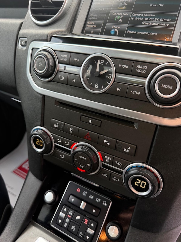 Used Land Rover Discovery 4 2015 for sale - 76175666: Photo 24