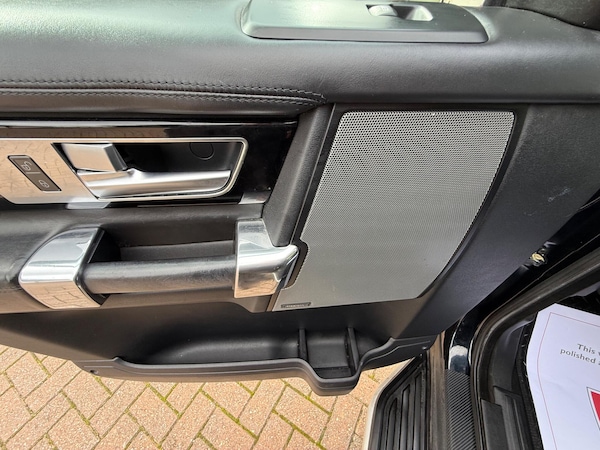 Used Land Rover Discovery 4 2015 for sale - 76175666: Photo 27