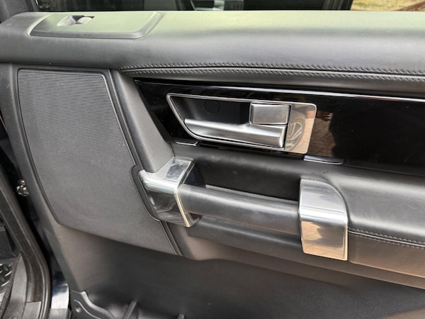 Used Land Rover Discovery 4 2015 for sale - 76175666: Photo 28