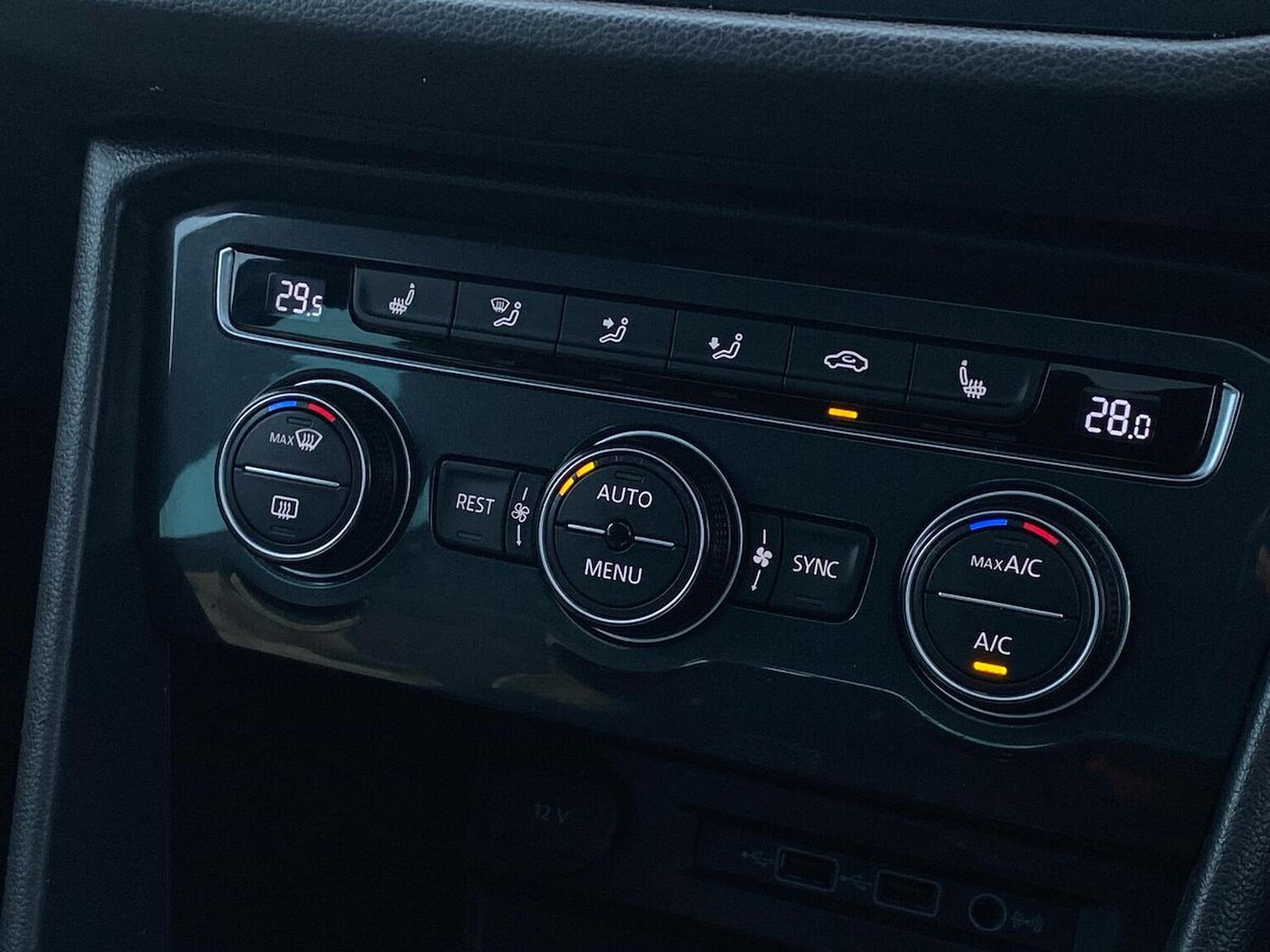 Used Volkswagen Tiguan 2020 for sale - 76369176: Photo 10