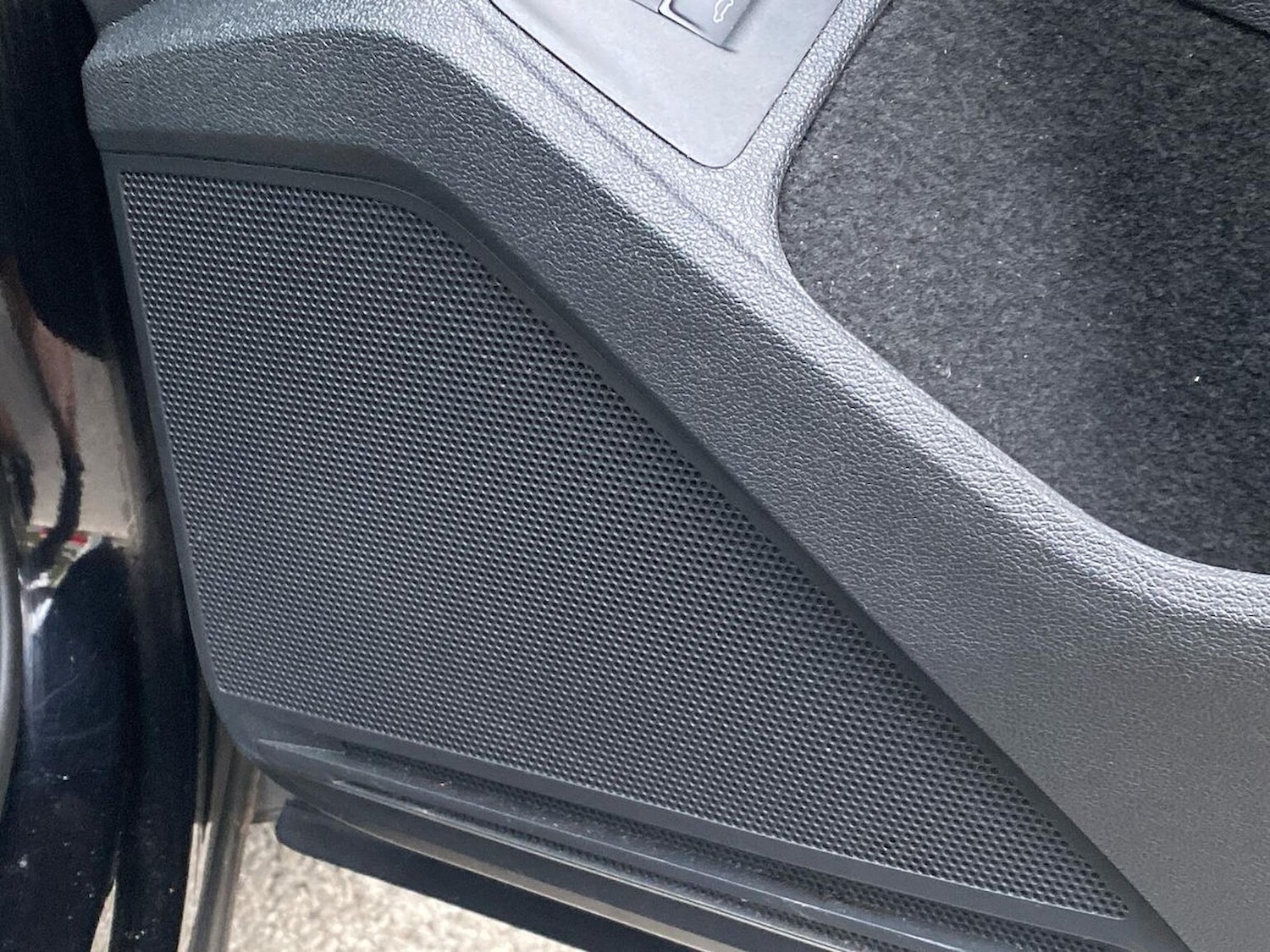 Used Volkswagen Tiguan 2020 for sale - 76369176: Photo 21