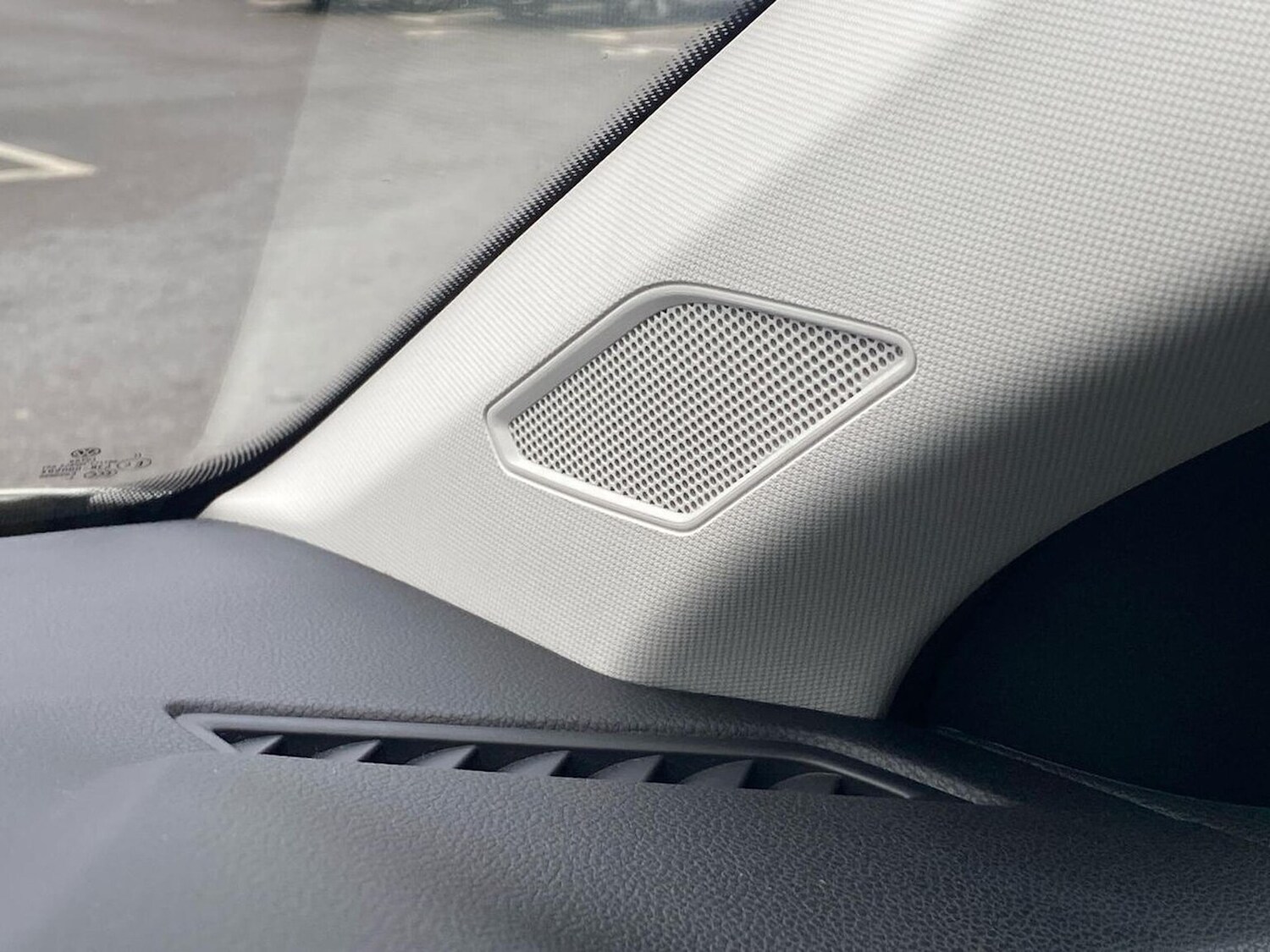 Used Volkswagen Polo 2024 for sale - 77759336: Photo 14