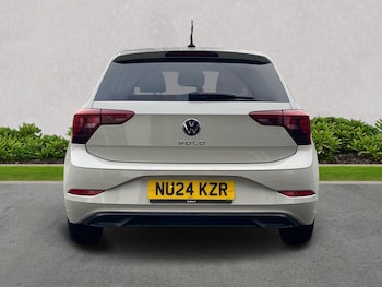 Used Volkswagen Polo 2024 for sale - 77759336: Photo