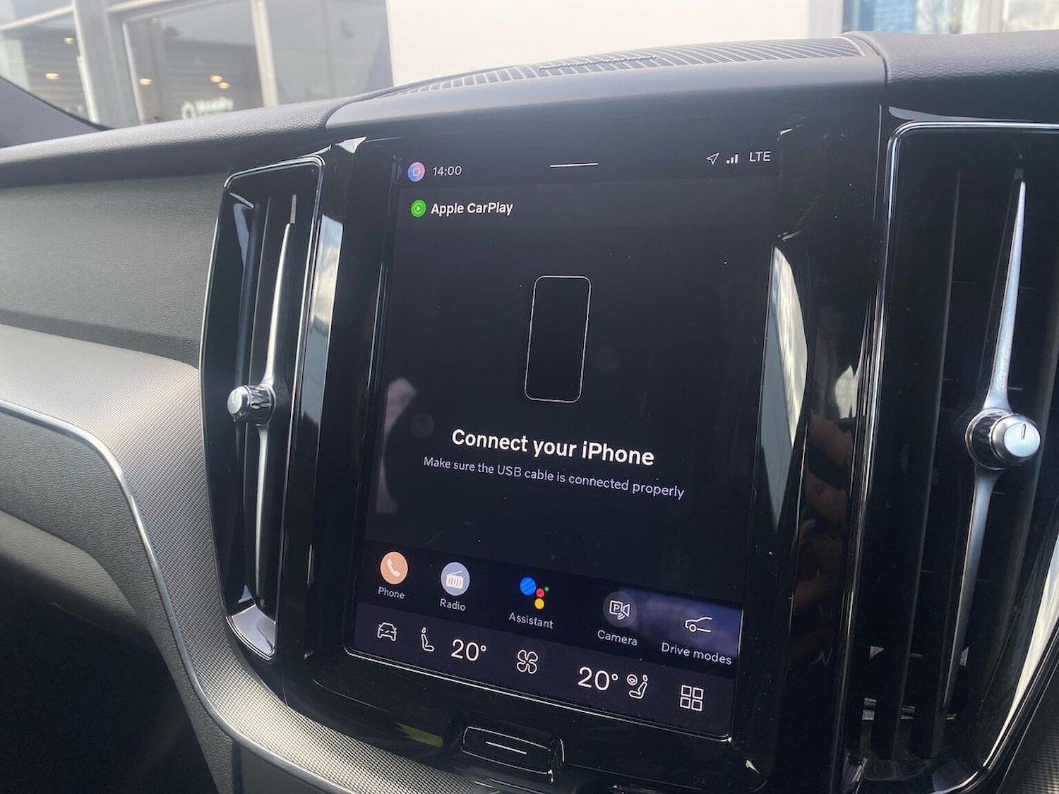 Used Volvo XC60 2023 for sale - 78202073: Photo 24