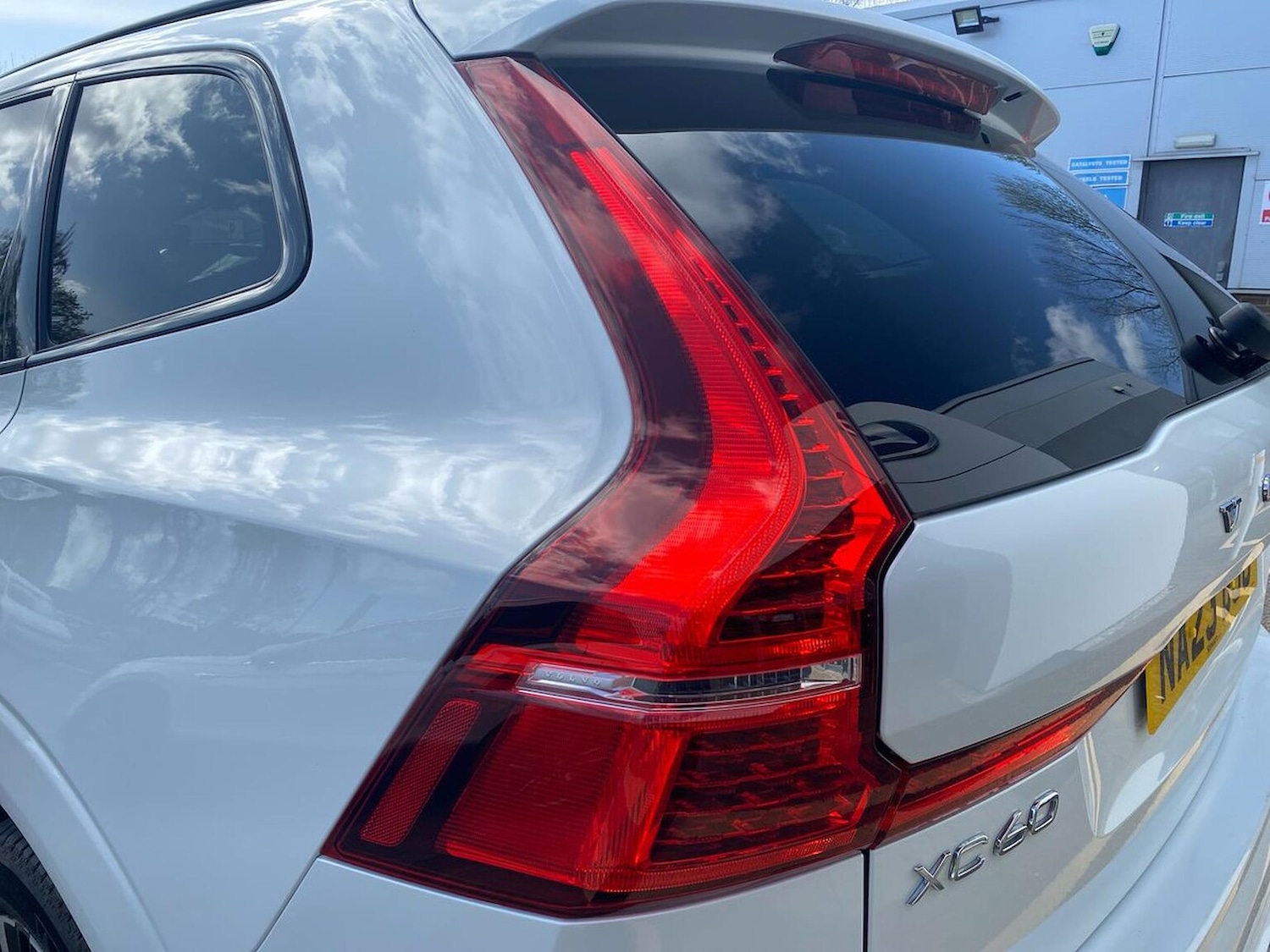 Used Volvo XC60 2023 for sale - 78202073: Photo 33