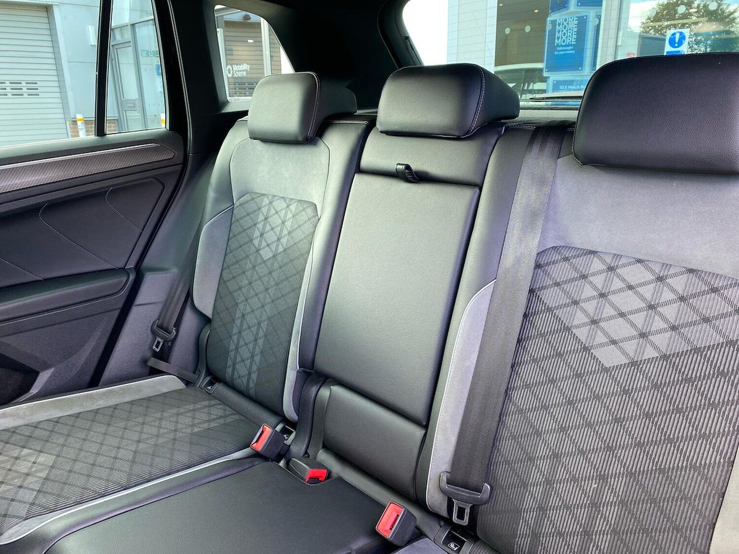 Used Volkswagen Tiguan 2022 for sale - 76299398: Photo 16