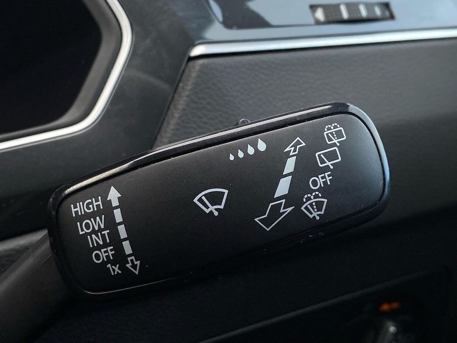 Used Volkswagen Tiguan 2022 for sale - 76299398: Photo 28