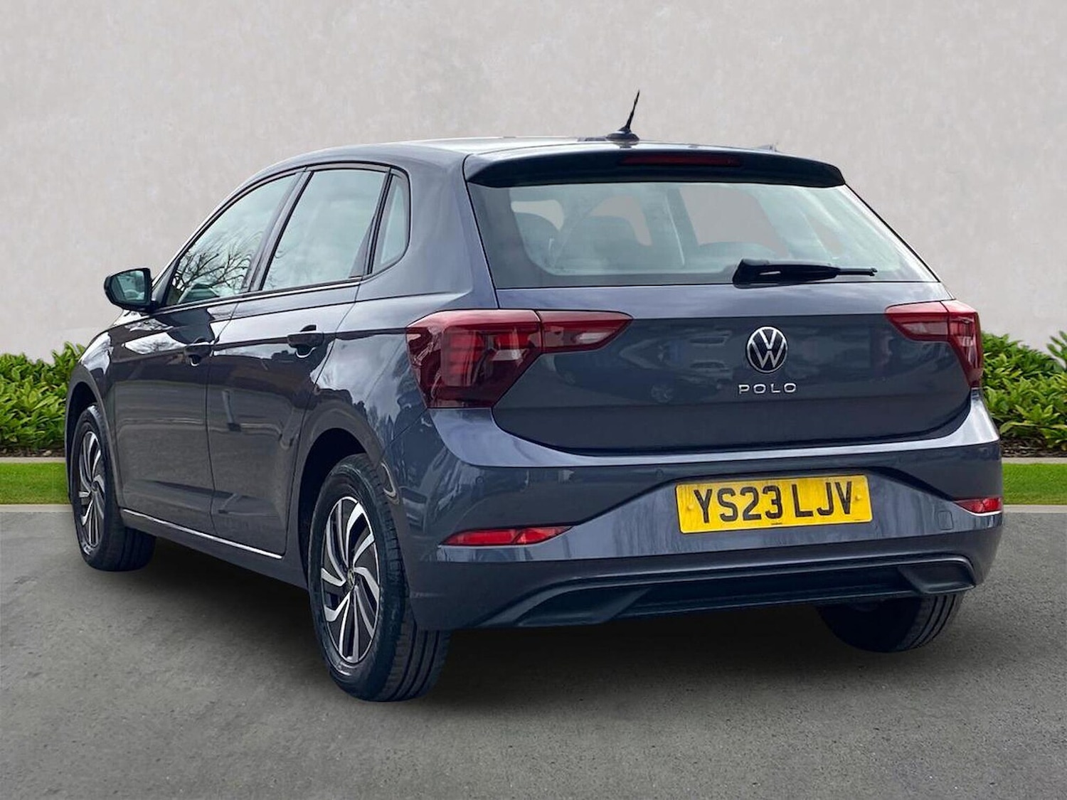 Used Volkswagen Polo 2023 for sale - 78195446: Photo 2