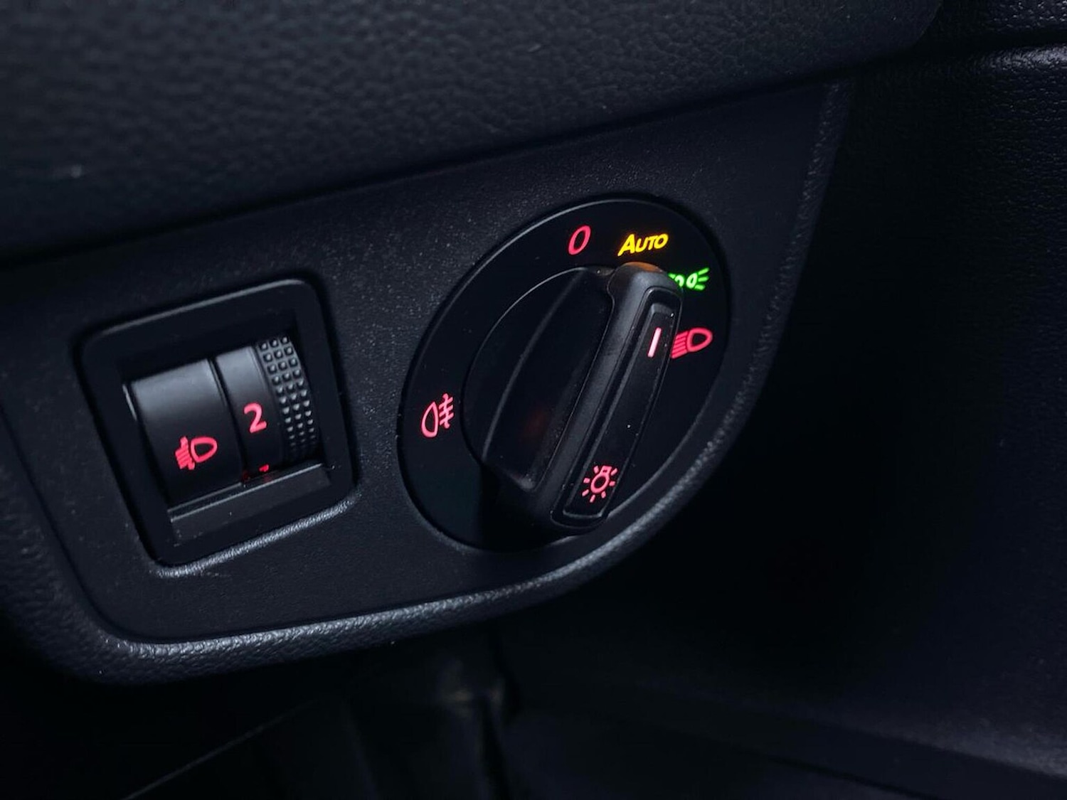 Used Volkswagen Polo 2018 for sale - 77796980: Photo 22