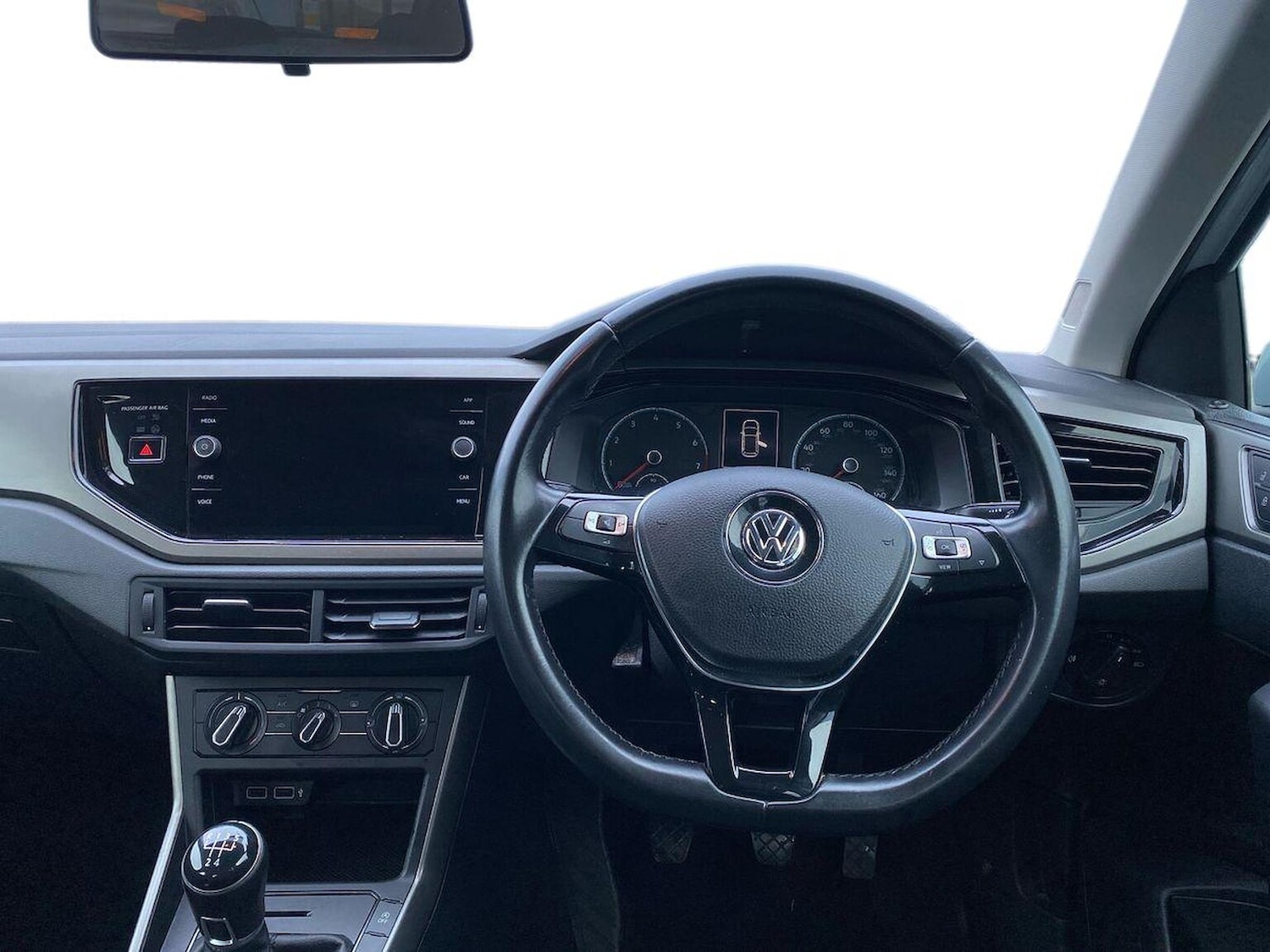 Used Volkswagen Polo 2018 for sale - 77796980: Photo 9