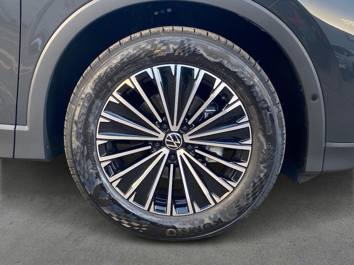 Used Volkswagen Tiguan 2025 for sale - 77528883: Photo 6