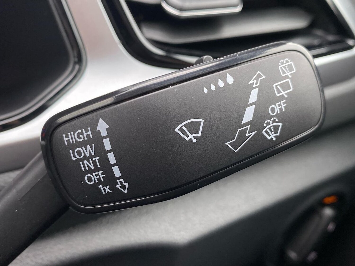 Used Volkswagen T-Roc 2026 for sale - 78195747: Photo 28