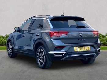 Used Volkswagen T-Roc 2020 for sale - 77896298: Photo